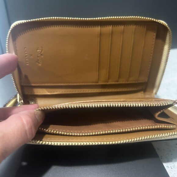 DISNEY x COACH LIMITED EDITION Princess Belle Wallet (GENTLY USED) - Picture 5 of 6